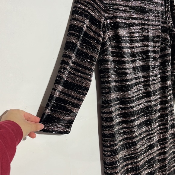 Eliza J Black Gold Sparkly Metallic 3/4 Sleeve Knee Length Cocktail Dress Size 8 - Picture 4 of 8